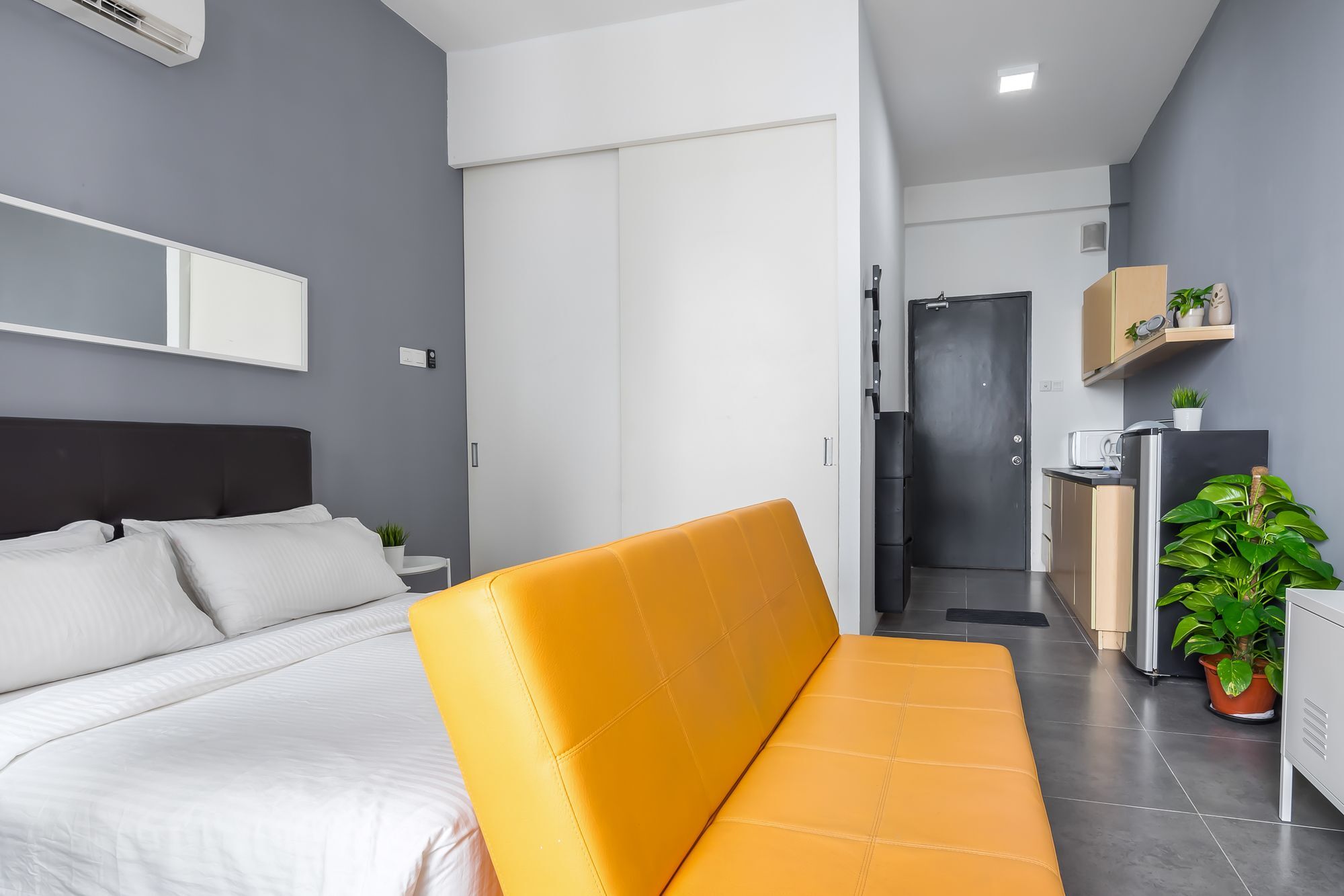 The 12 Suites @ Empire Damansara 페탈링자야 외부 사진
