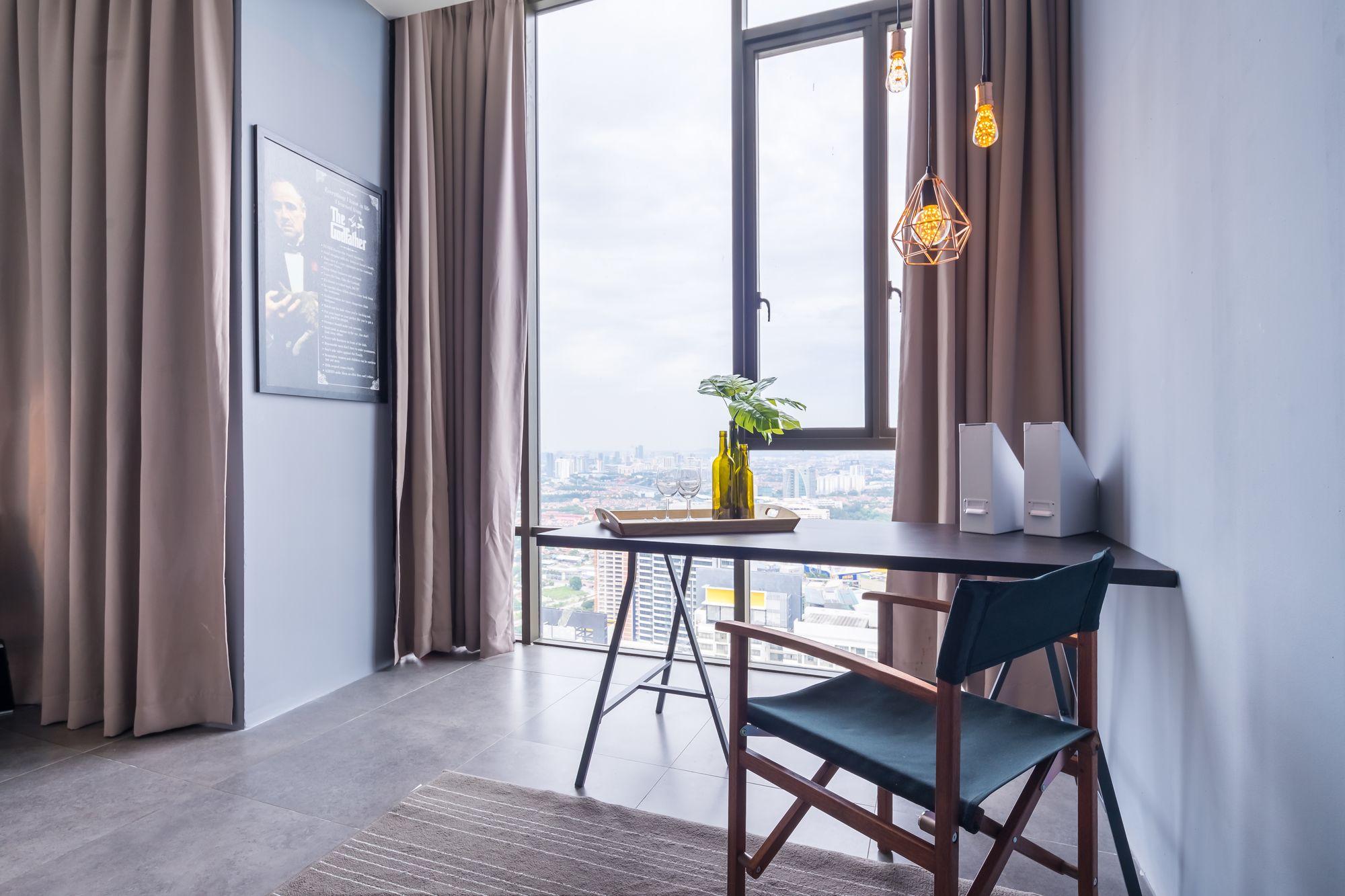 The 12 Suites @ Empire Damansara 페탈링자야 외부 사진